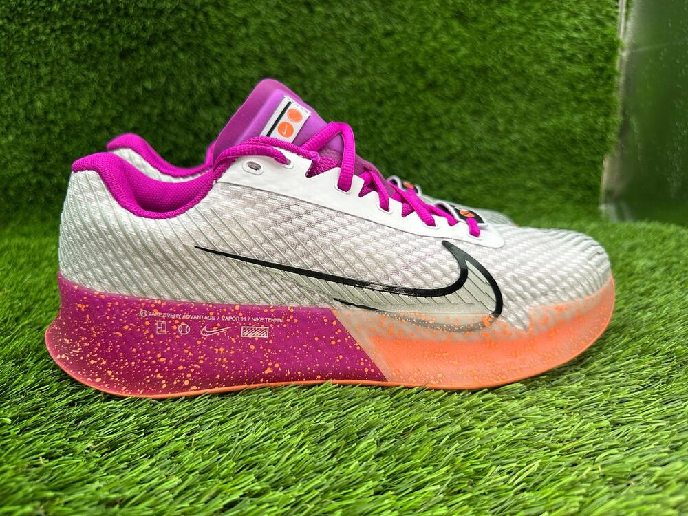 Nike Court Vapor 11 HC Premium FQ7266-500 Athletic Shoes Womens 9.5 White Tennis